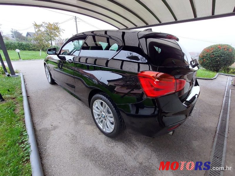 2015' BMW Serija 1 116D M photo #2