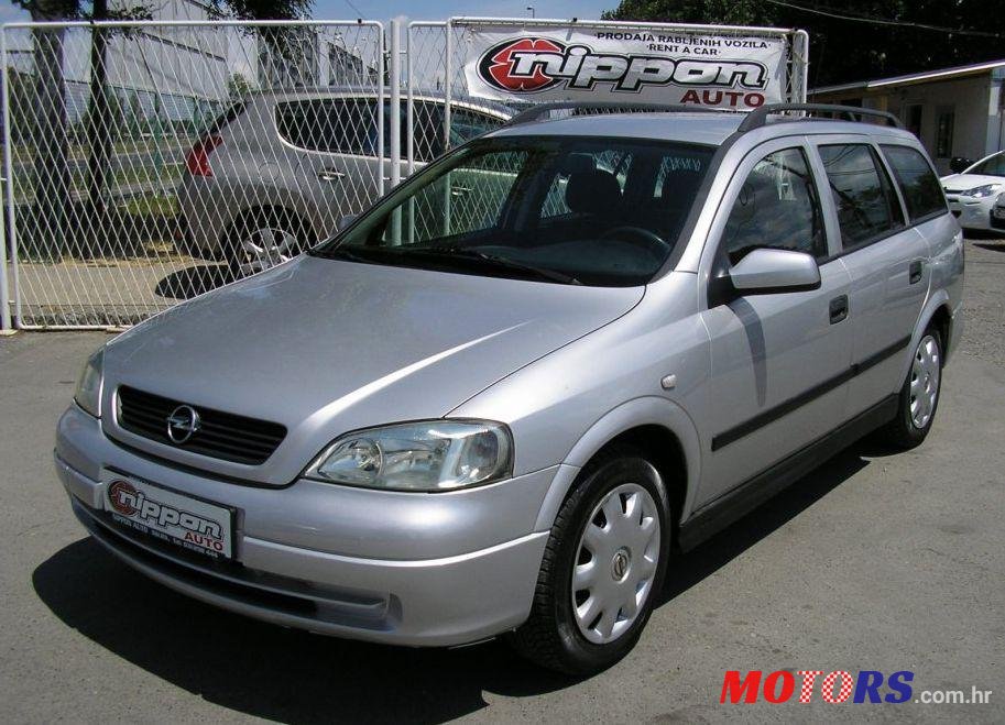 2000' Opel Astra Karavan photo #1