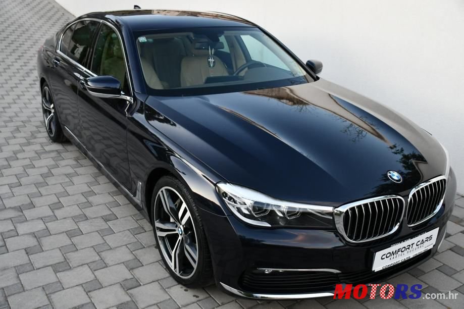 2017' BMW Serija 7 730D photo #4