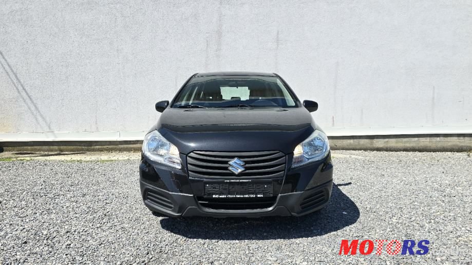 2014' Suzuki SX4 S-Cross 1.6 Dds photo #2