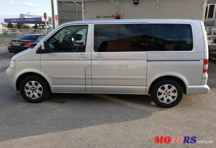 2006' Volkswagen Multivan 2,5 Tdi photo #1