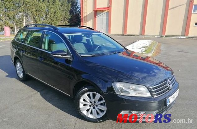2011' Volkswagen Passat Variant 1,6 Tdi Bmt photo #1
