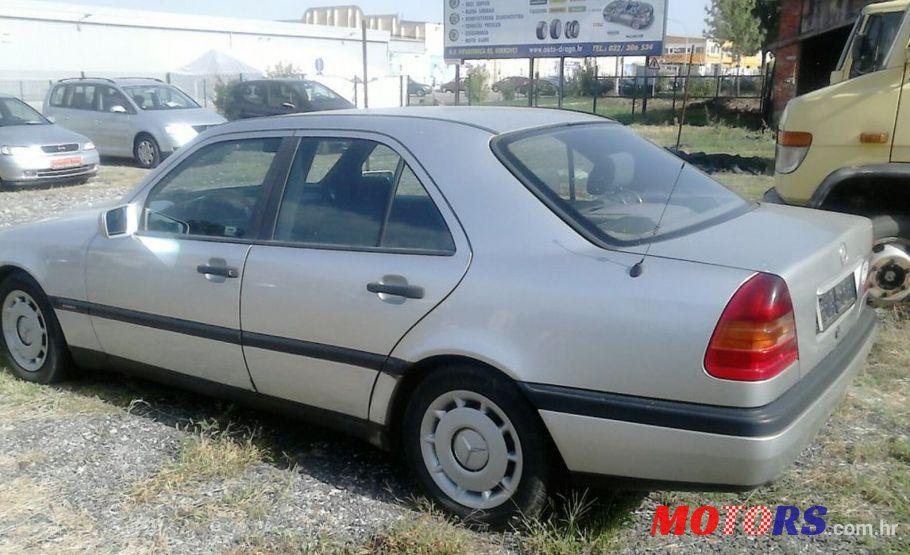 1995' Mercedes-Benz C-Klasa 200 D photo #1