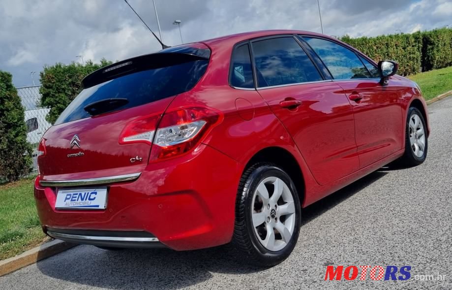2012' Citroen C4 photo #6