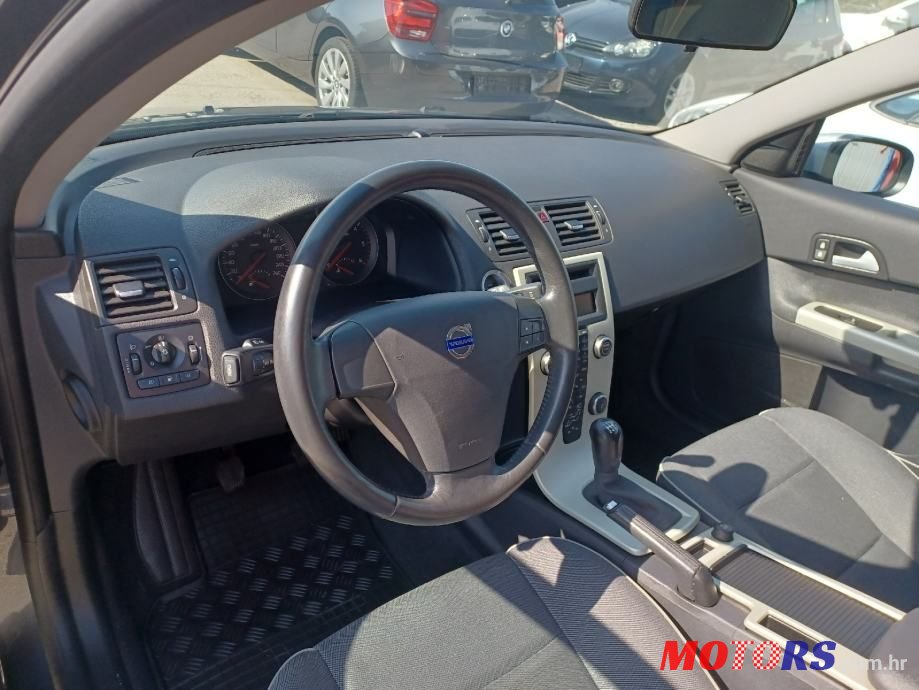 2009' Volvo C30 1,6 D photo #6