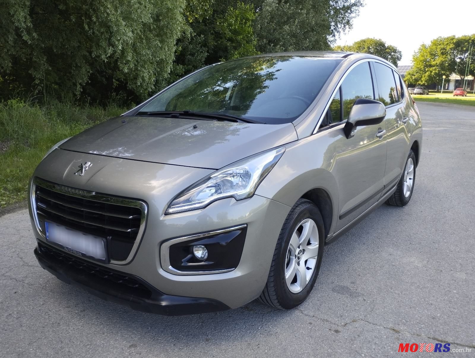 2016' Peugeot 3008 1,6 Bluehdi photo #1