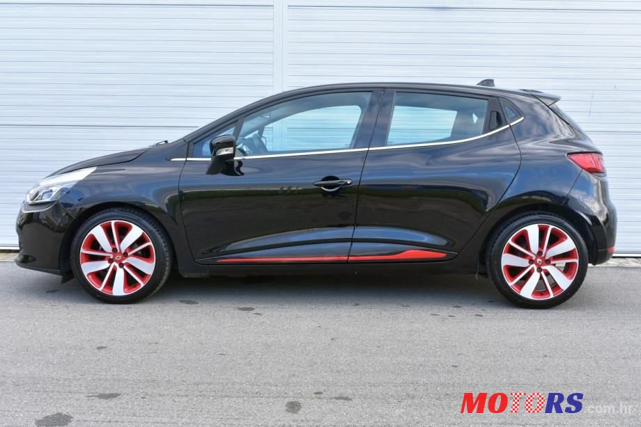 2014' Renault Clio photo #3