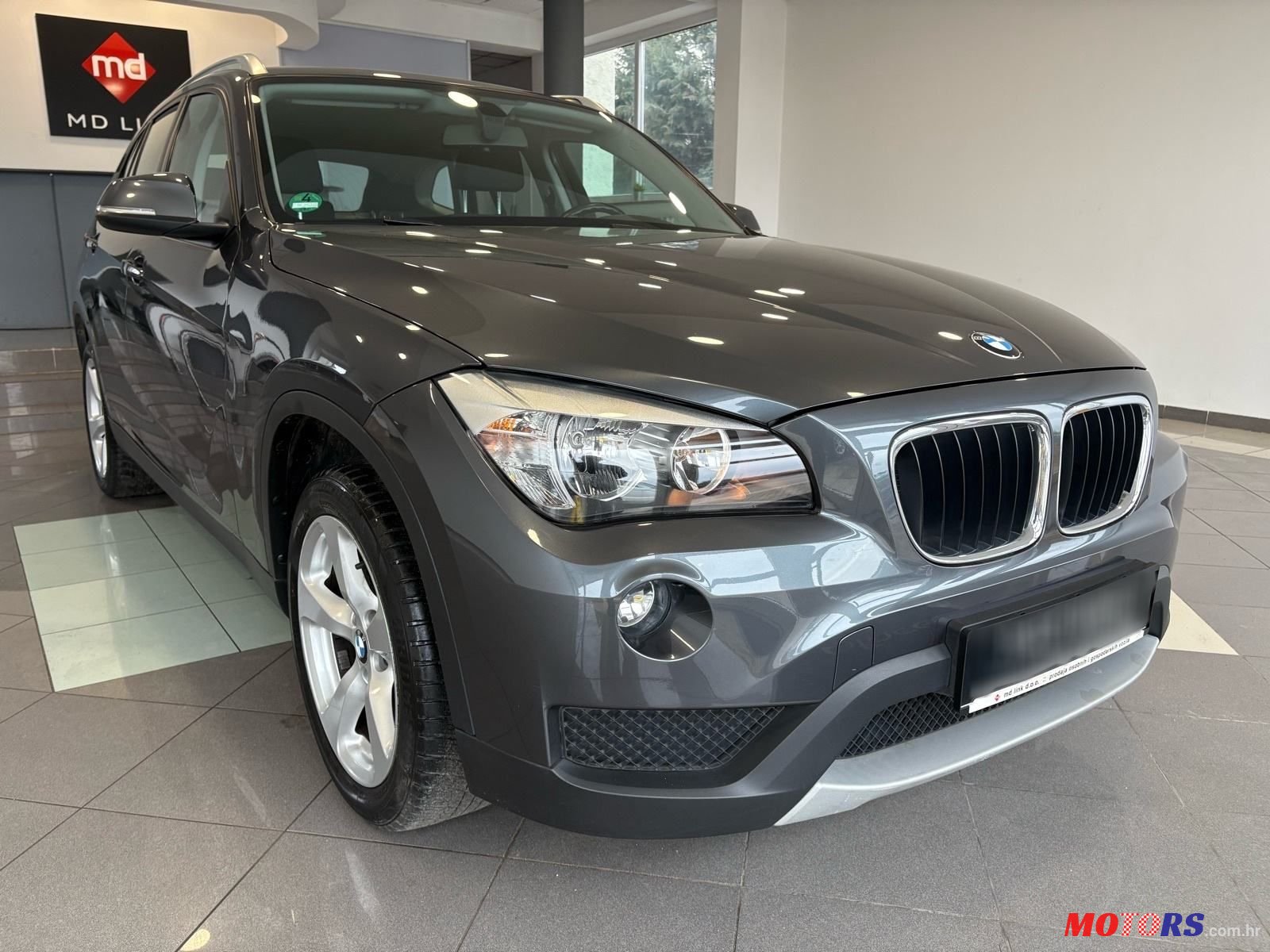 2013' BMW X1 Xdrive18D photo #3