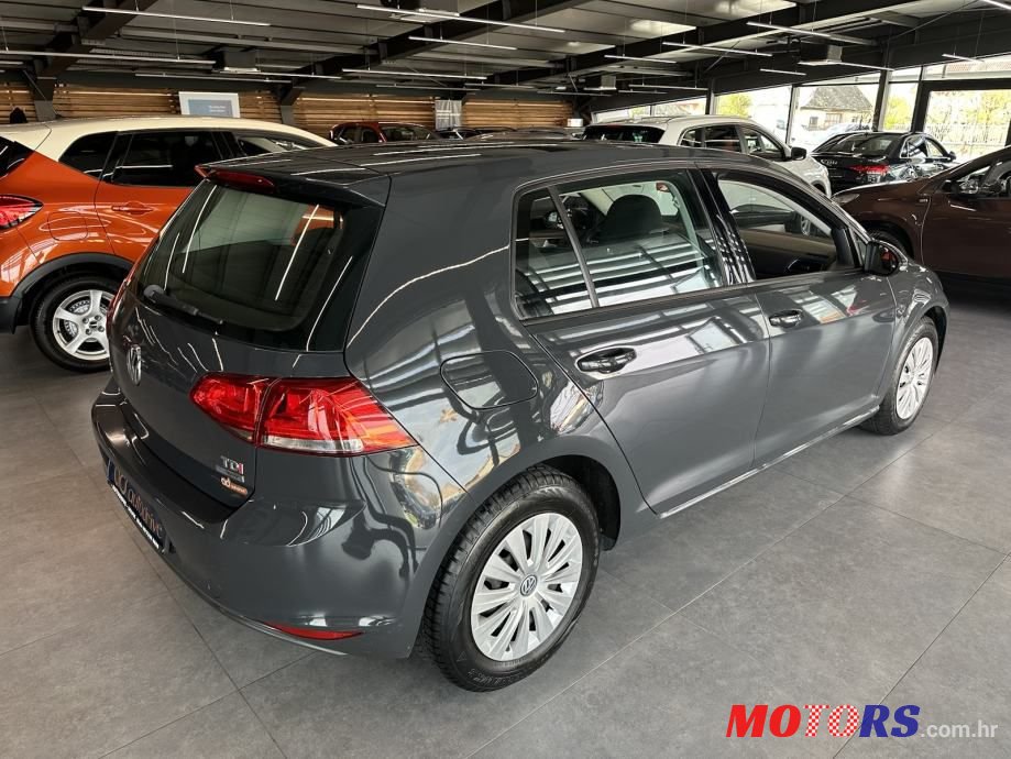 2014' Volkswagen Golf 7 photo #6