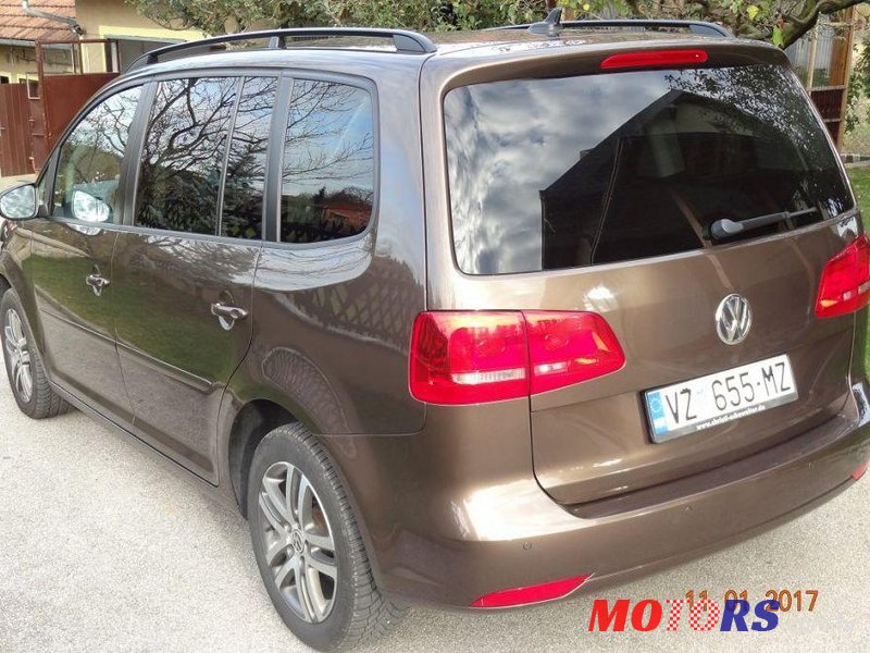 2012' Volkswagen Touran 1,6 Tdi photo #2