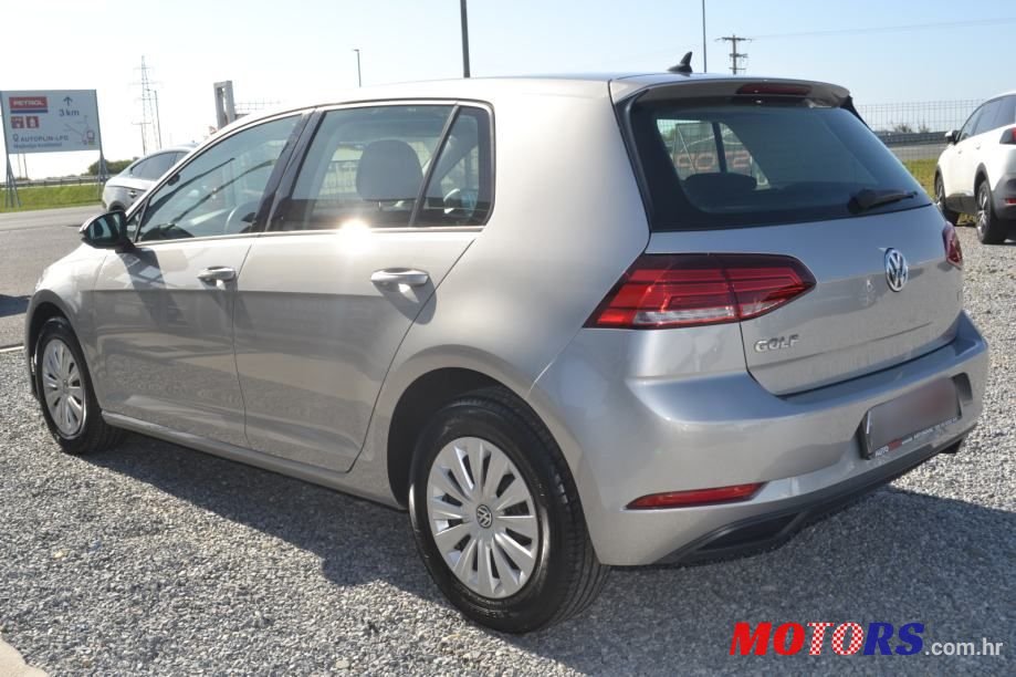 2017' Volkswagen Golf 7 1,6 Tdi photo #4