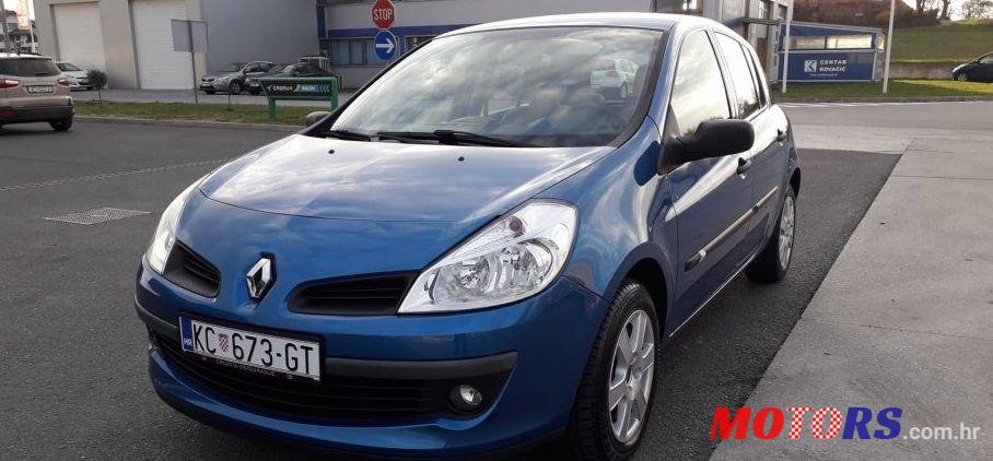 2006' Renault Clio 1,5 Dci photo #1