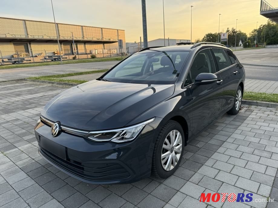 2021' Volkswagen Golf VIII Variant photo #1