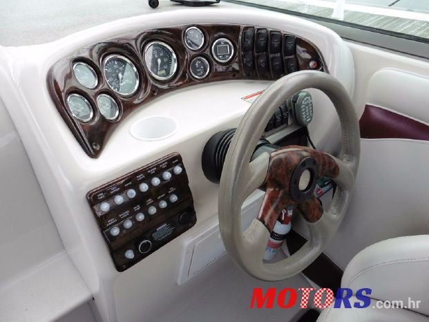 2002' Crownline 215 photo #1