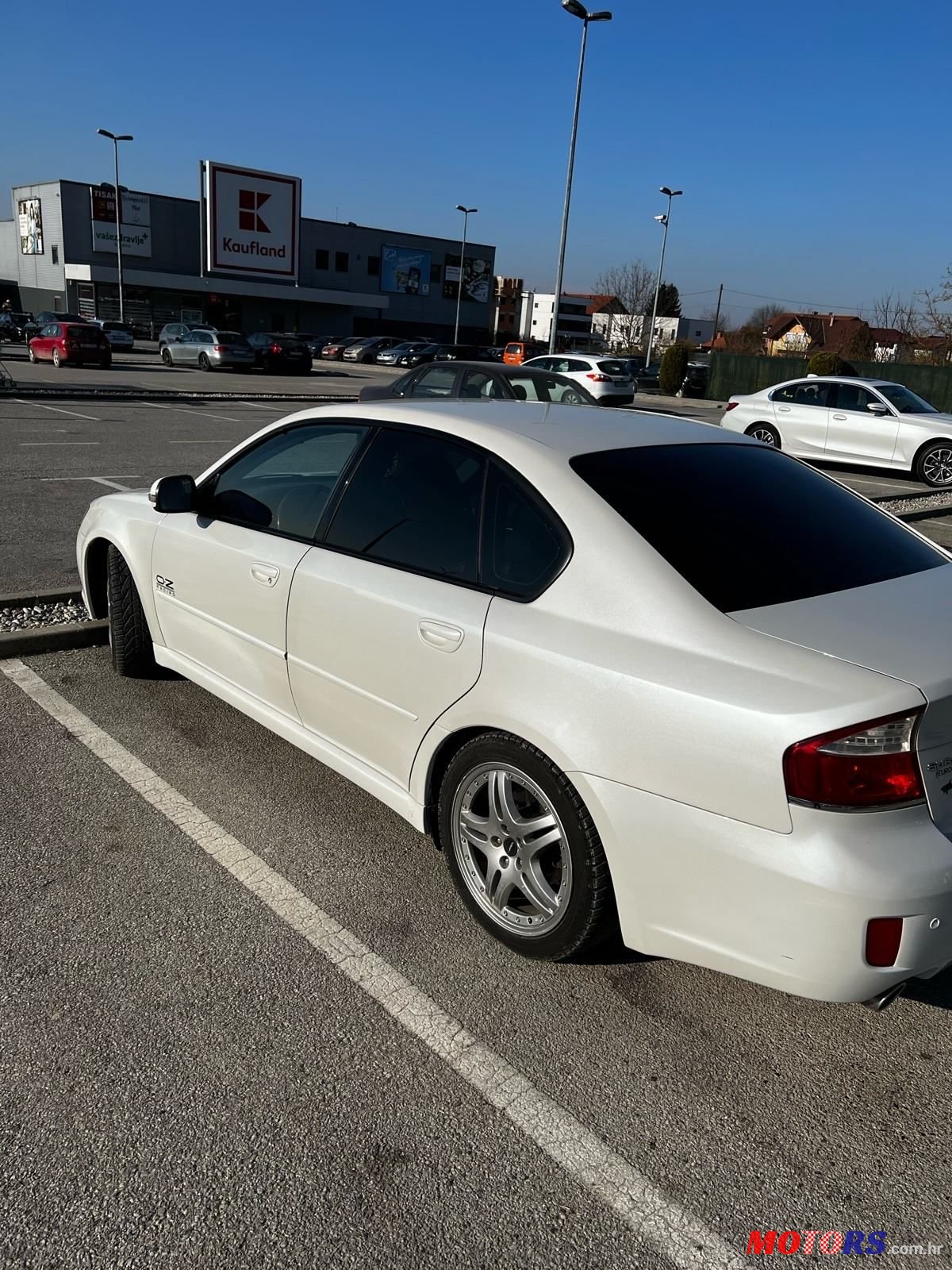 2008' Subaru Legacy 2,0 T-D photo #3