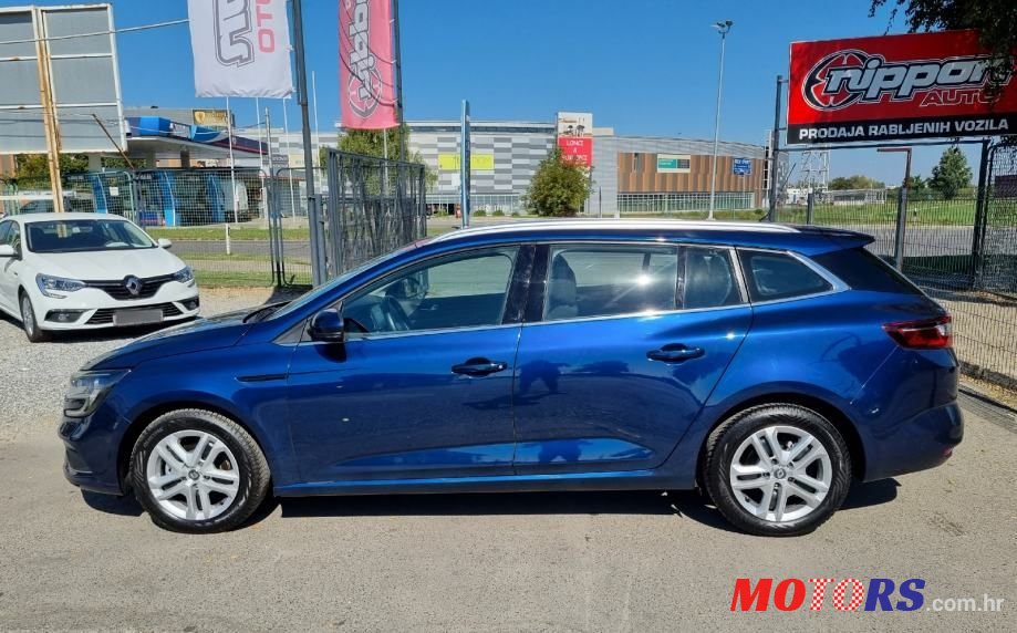 2017' Renault Megane Grandtour photo #4