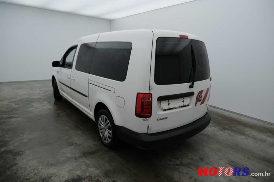 2016' Volkswagen Caddy 2,0 Tdi photo #3