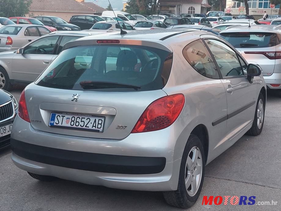 2009' Peugeot 207 1,6 Hdi photo #2