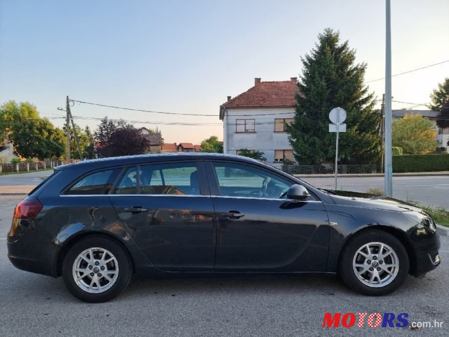 2014' Opel Insignia Karavan photo #6