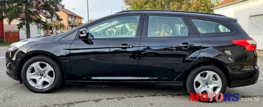 2014' Ford Focus Karavan photo #3