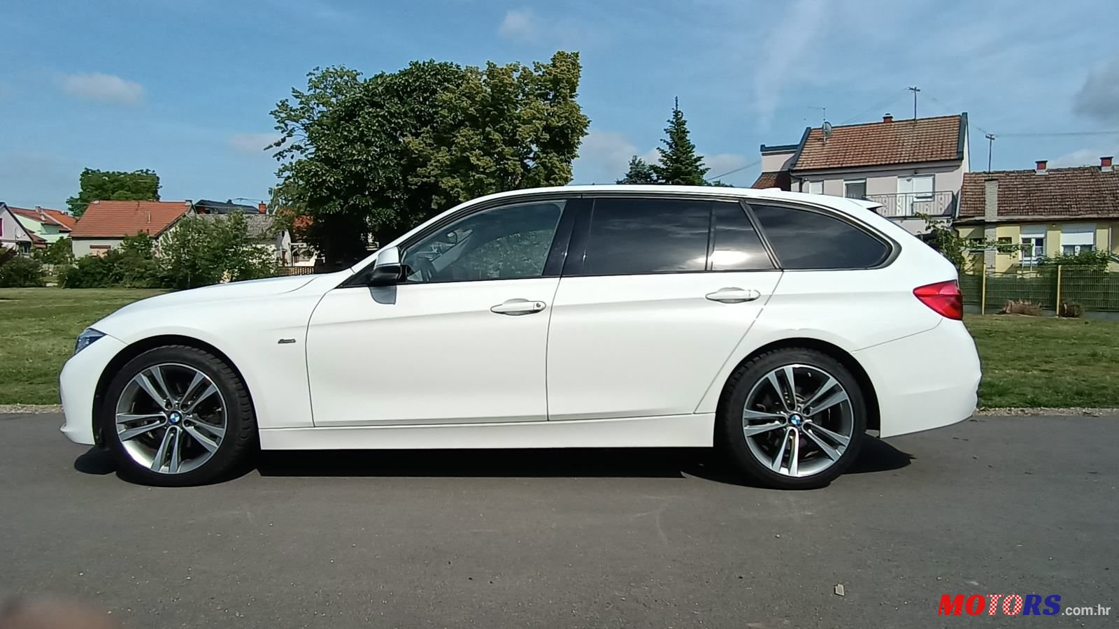 2016' BMW Serija 3 320D photo #1