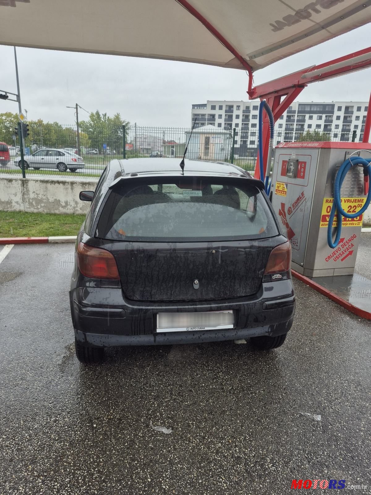 2005' Toyota Yaris 1,4 D-4D photo #3