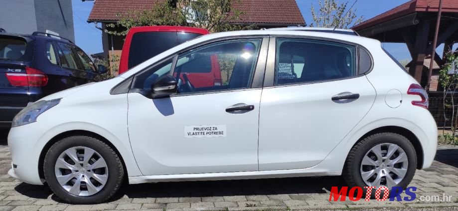 2014' Peugeot 208 1,4 Hdi photo #5