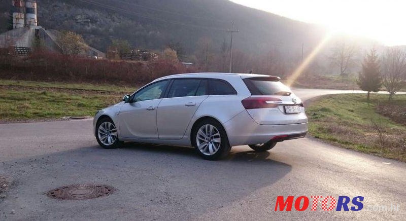 2014' Opel Insignia Karavan photo #2