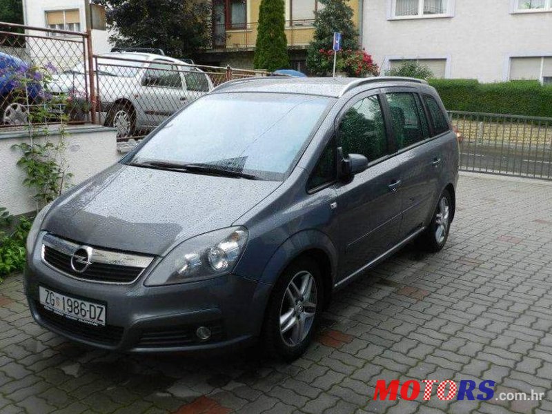 2007' Opel Zafira 1,9 Cdti photo #1