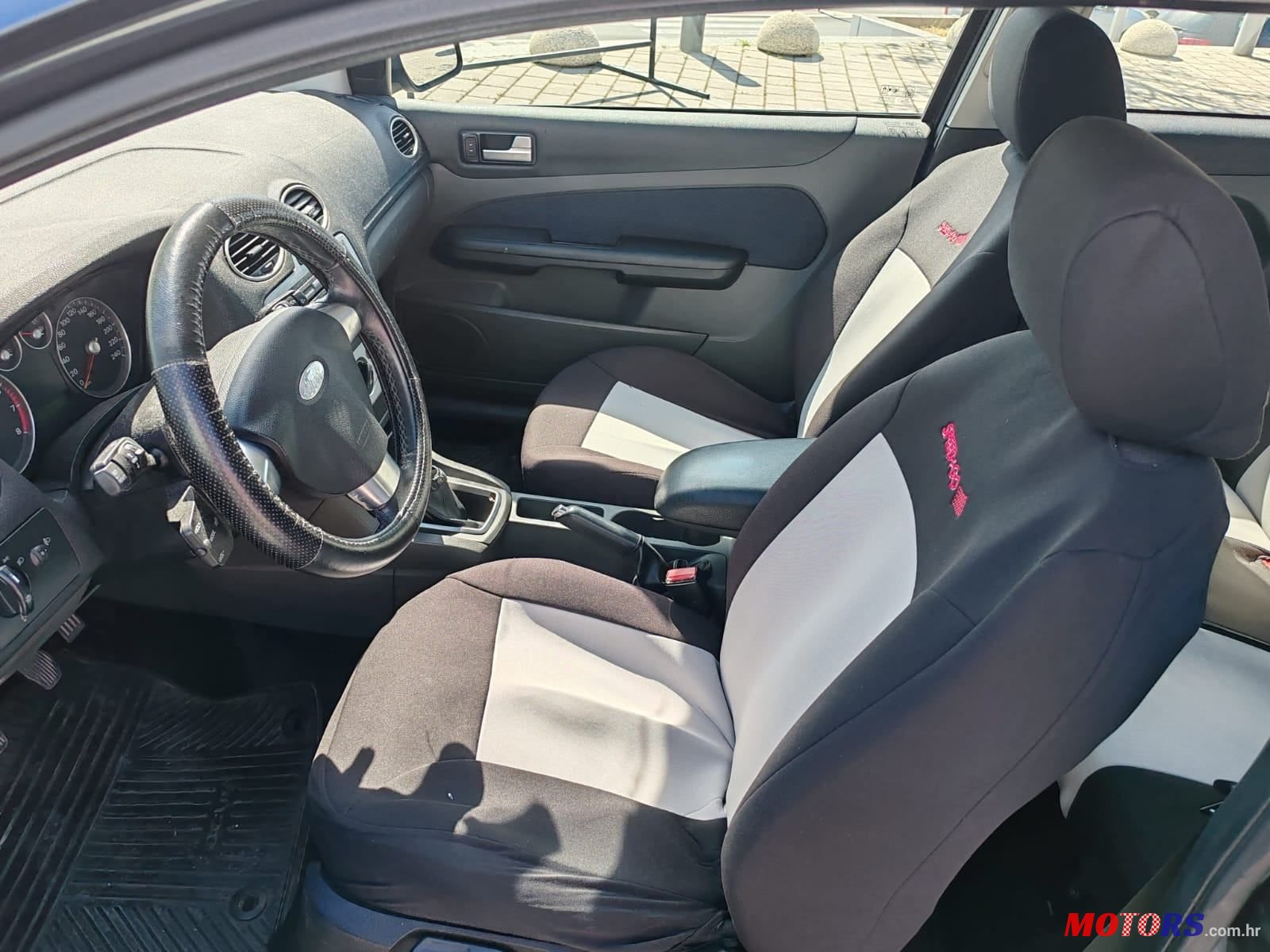 2008' Ford Focus 1,6 Sport photo #5
