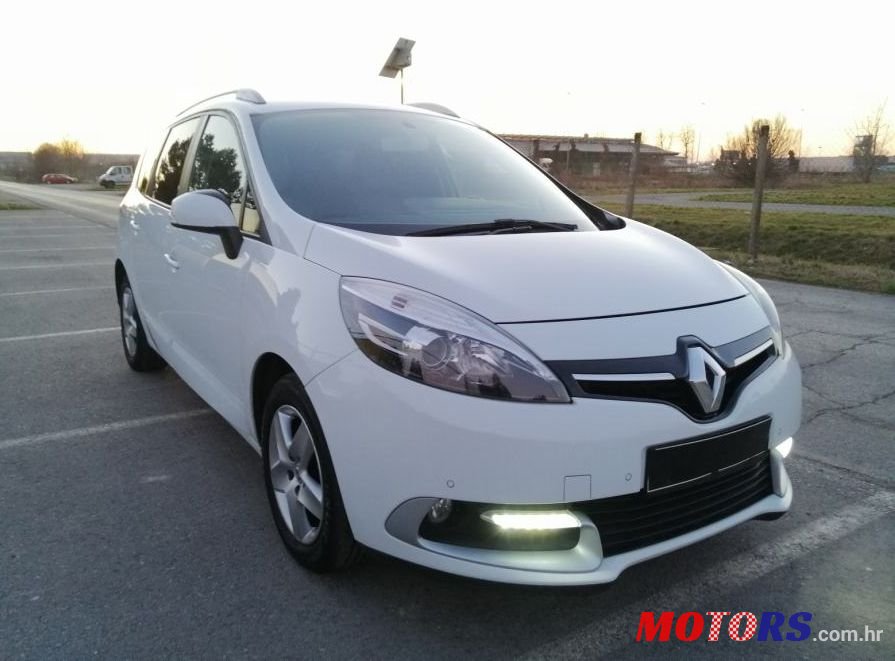 2016' Renault Grand Scenic Dci 110 photo #1
