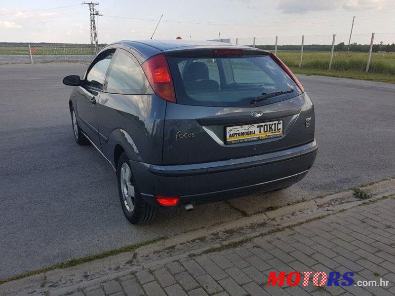 2004' Ford Focus 1,8 photo #2