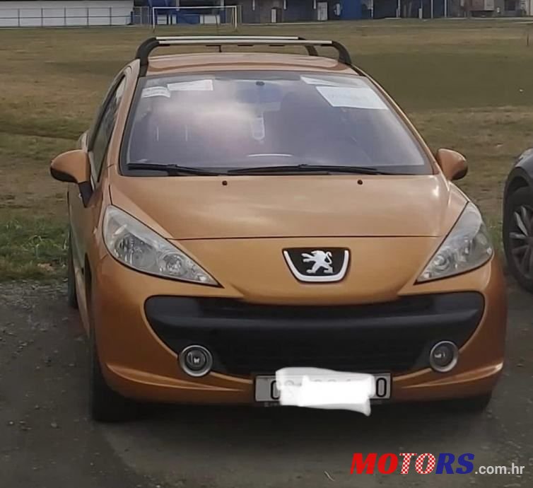 2006' Peugeot 207 1.6 photo #2