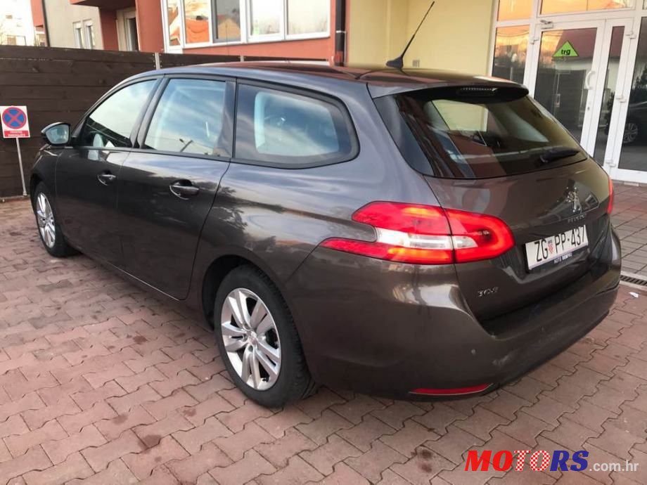 2016' Peugeot 308 Sw photo #2