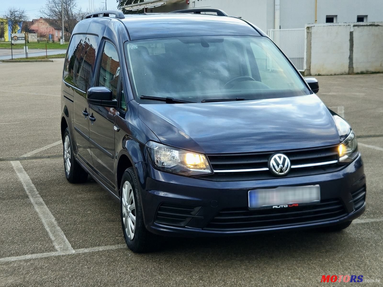 2016' Volkswagen Caddy 2.0 Tdi Maxi photo #3