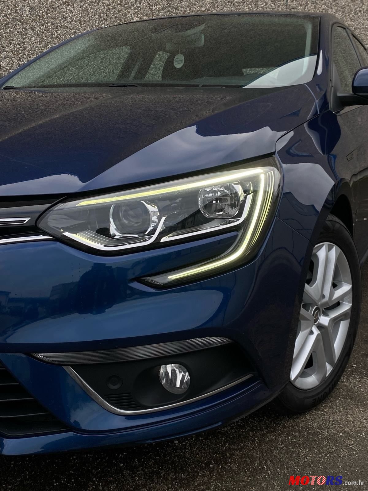 2019' Renault Megane Blue Dci 115 photo #6
