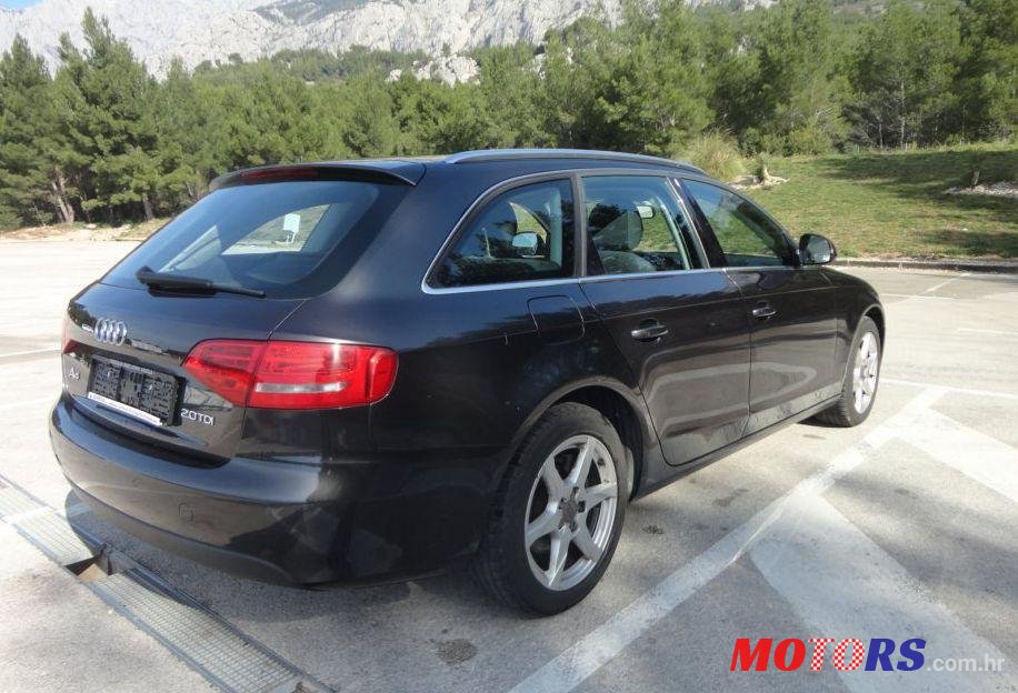 2009' Audi A4 Avant photo #1