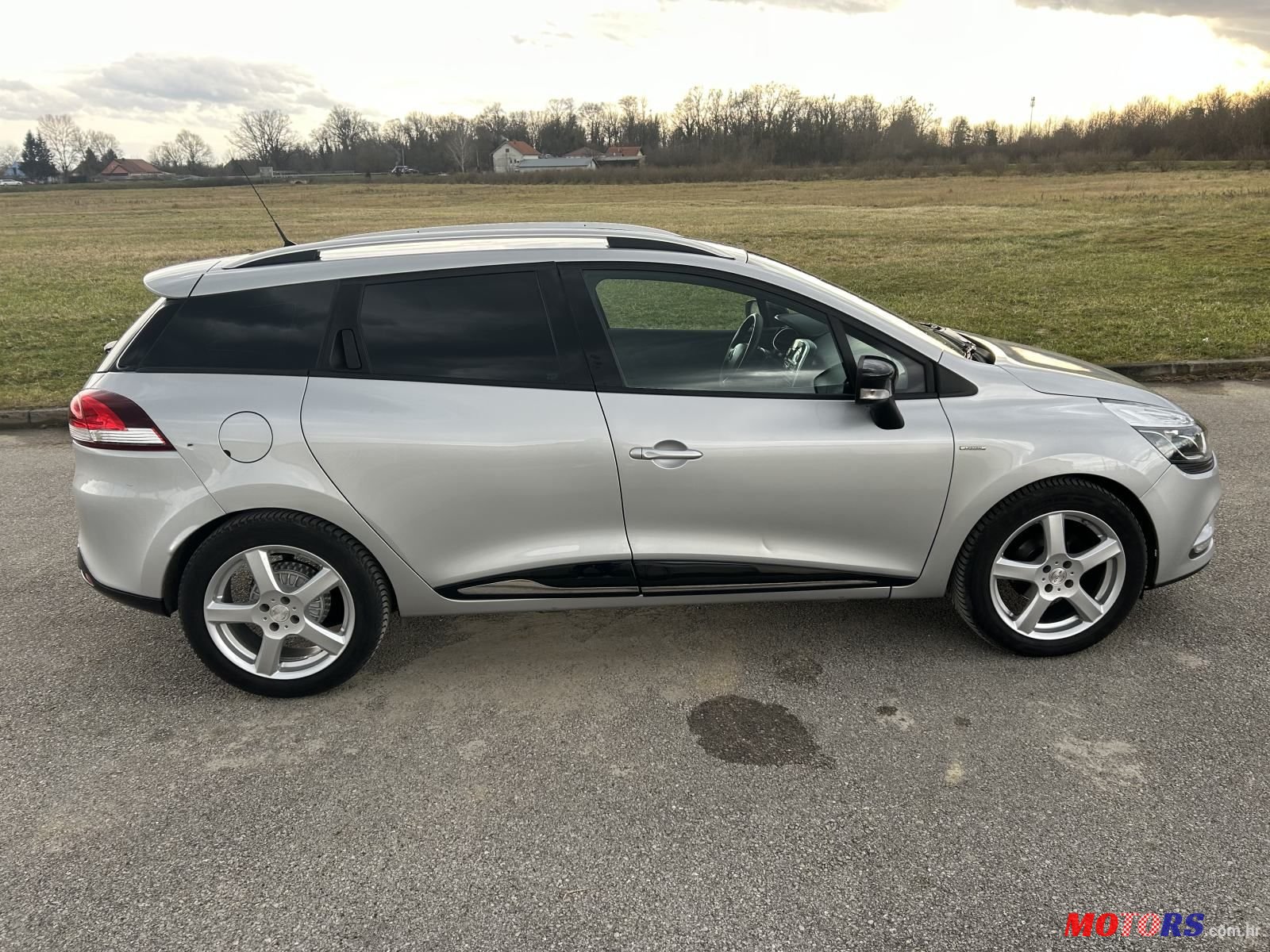 2019' Renault Clio Tce photo #4