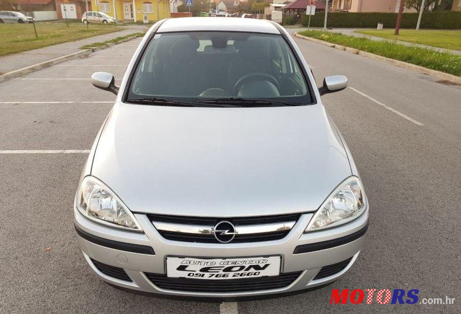 2005' Opel Corsa 1,3 Cdti photo #3