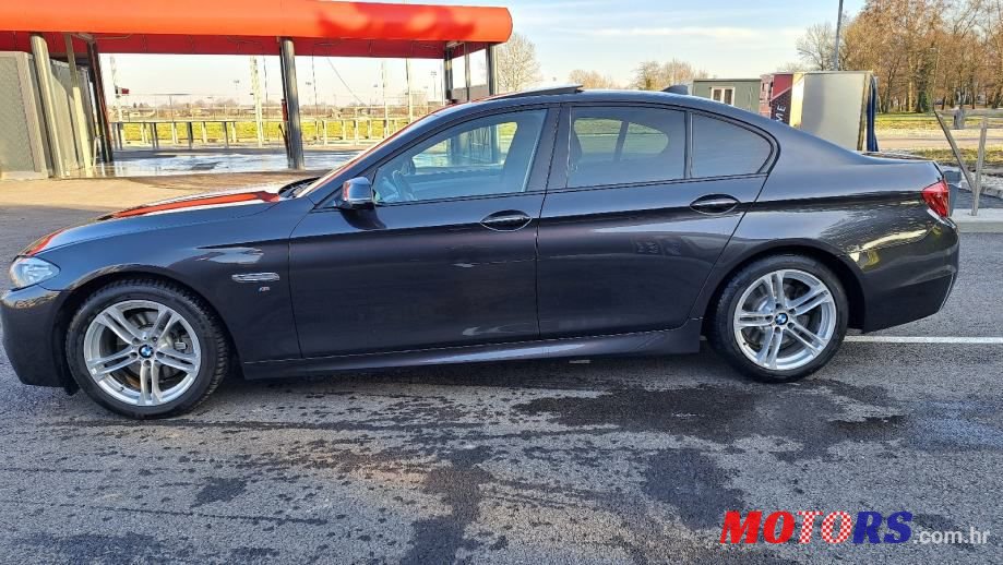 2014' BMW Serija 5 520D photo #4