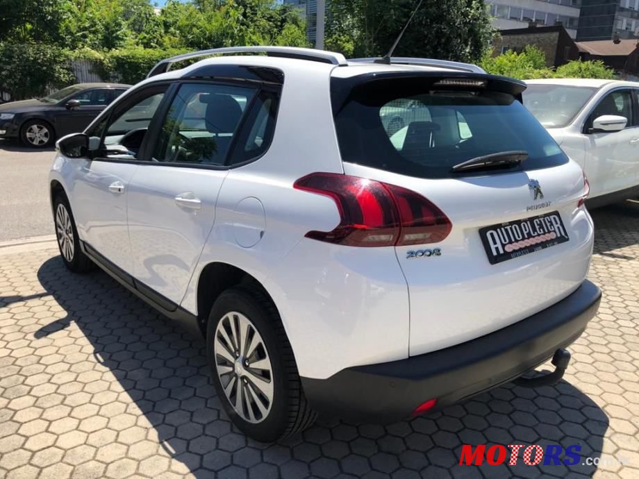 2018' Peugeot 2008 1,6 Bluehdi photo #5