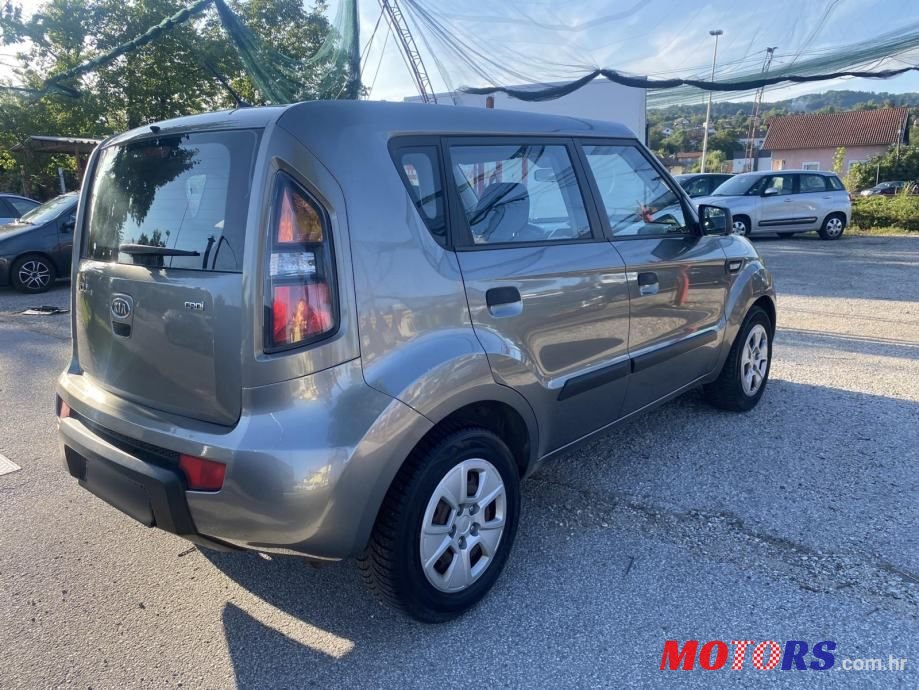 2009' Kia Soul 1,6 Crdi photo #5