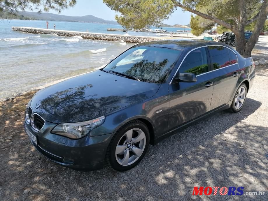 2008' BMW Serija 5 520D photo #1