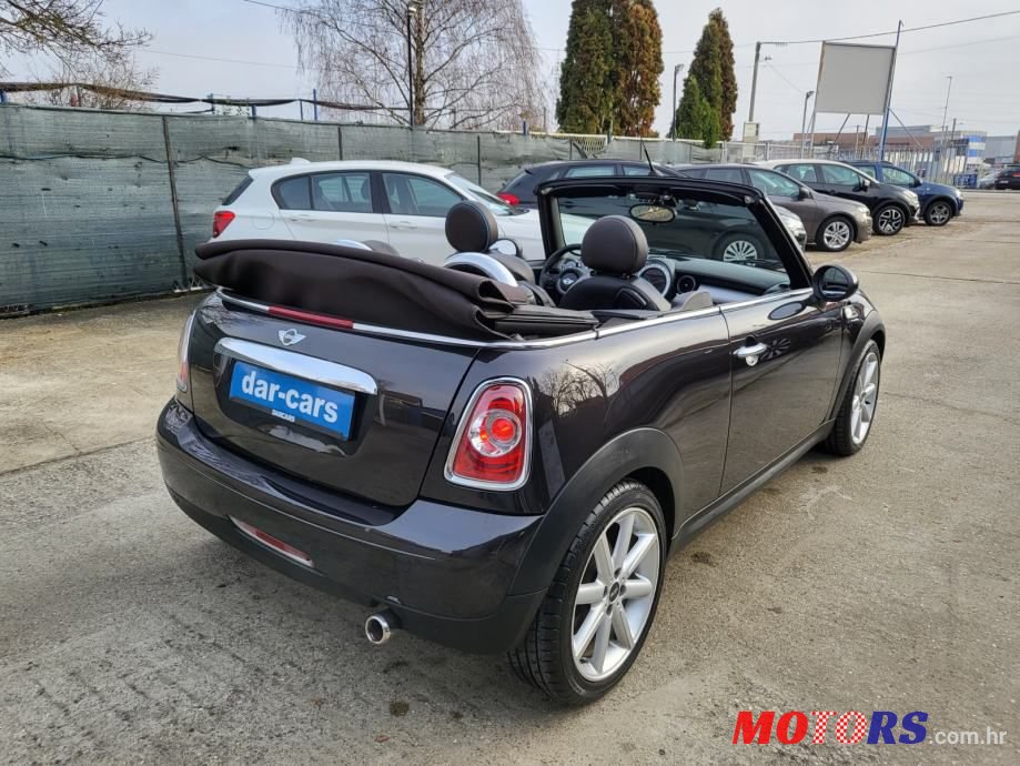 2014' MINI Cabrio Cooper D photo #2