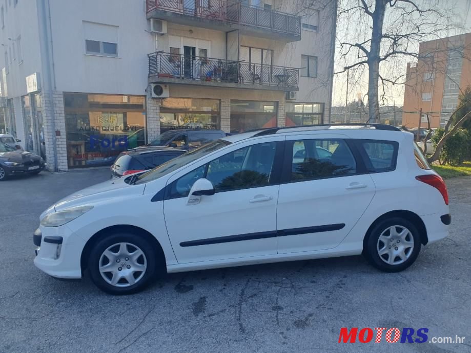 2010' Peugeot 308 Sw photo #3
