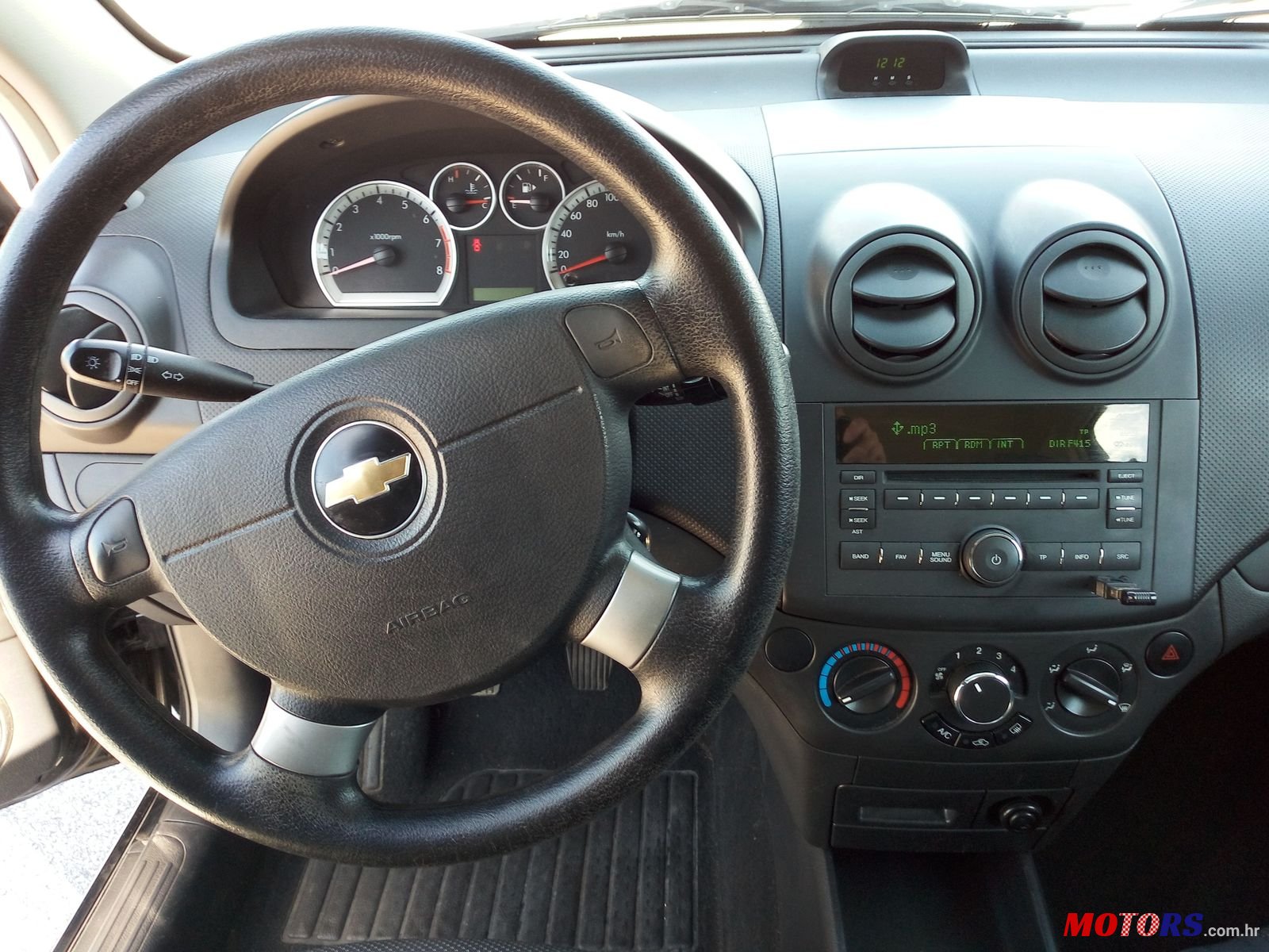 2011' Chevrolet Aveo 1.2 16V photo #4
