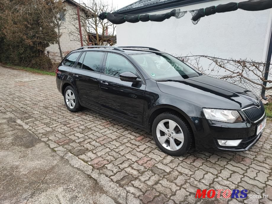 2014' Skoda Octavia Combi photo #3