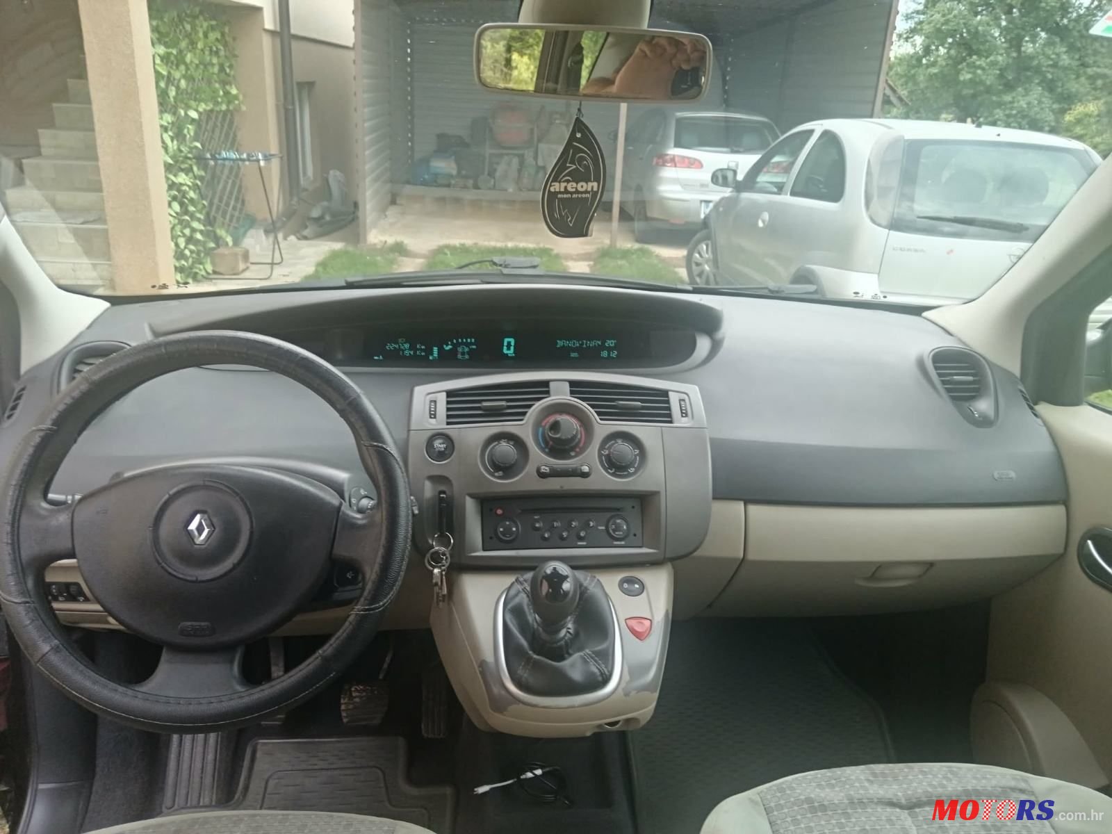 2007' Renault Scenic 1,5 Dci photo #6