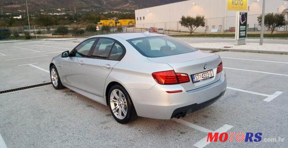 2011' BMW Serija 5 525D photo #2