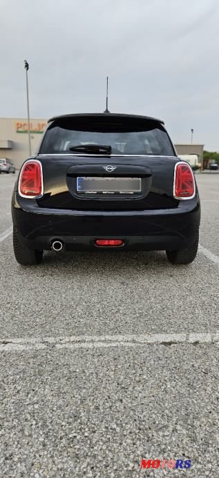 2021' MINI Cooper photo #4